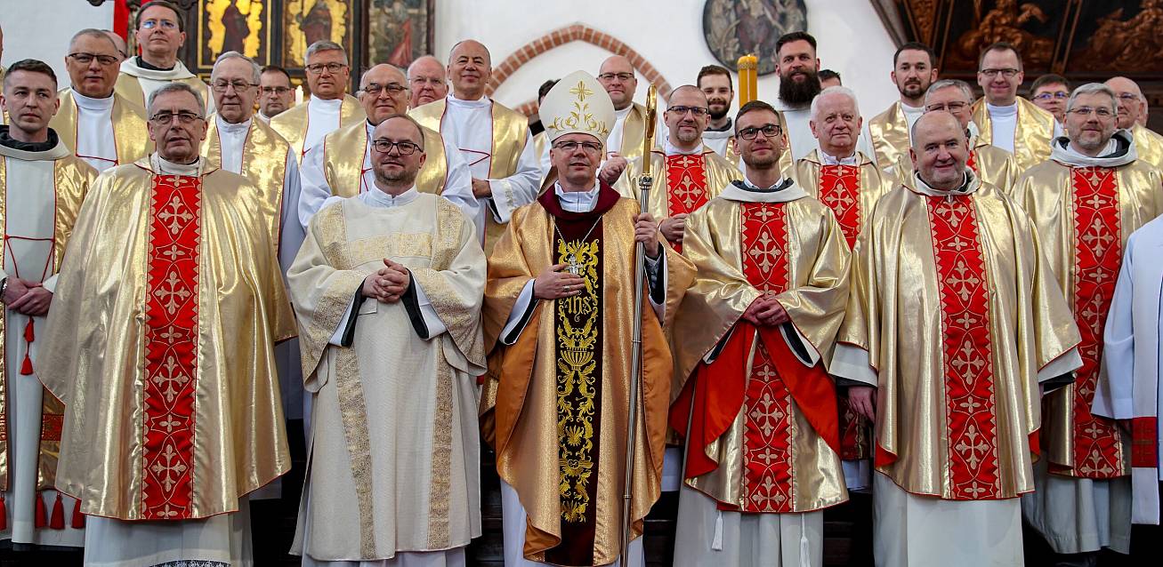 Grafika Święcenia u franciszkanów 2025